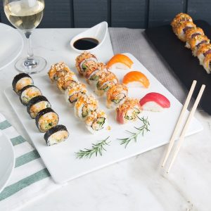 Plato Cuadrado de 30.5 cms Blanco Brillante Marca Ecor (6 PIEZAS POR CAJA)