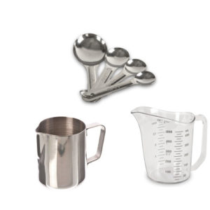 Jarras y Cucharas Medidoras