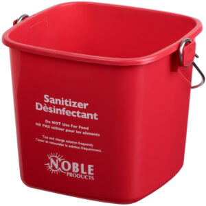 CUBETA MINI PARA DESINFECTANTE 2.84LTS COLOR ROJO 6.75 X 6.75 X 5.75 PG MARCA NOBLE PRODUCTS (SOBRE PEDIDO)