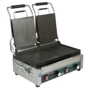 PANINI GRILL DOBLE CON DOS PLACAS ONDULADOS Y DOS PLACAS LISAS SUPERFICIE PARA COCINAR 17 x 9 1/4 PG - 240V, 3120W MARCA WARING