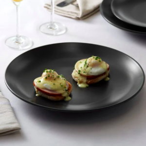 PLATO MATE NEGRO REDONDO DE 31.1 CMS (CAJA CON 12 PIEZAS)