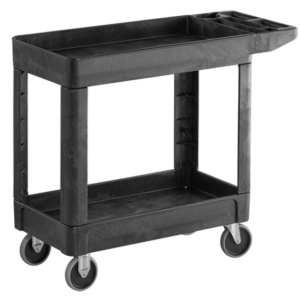 CARRO DE SERVICIO 2 ENTREPAÑOS CON AGARRADERA EXTENDIDA 500 LB USO RUDO 39 x 18 x 33 1/4 PG PLASTICO RUBBERMAID