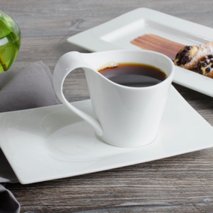 TAZA Y PLATO CAFE Bon Chef 5000001B Wide Rim 8 oz. White Bone China Cup - (PRECIO POR CAJA DE 36 PIEZAS)