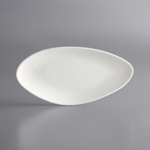 PLATO TRIANGULAR SLIM COUPE 11 X 5.5 PG BLANCO CREMA (12 PIEZAS POR CAJA)