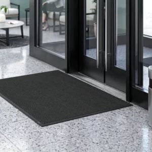 Tapete para Entrada de 1.2 m x 1.8 m y 0.9 cm de Grosor para Exterior e Interior Color Negro Lavex